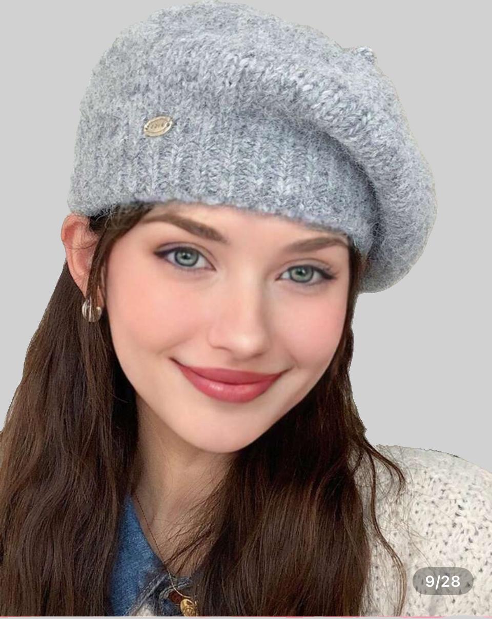 Light Grey Knitted Beret